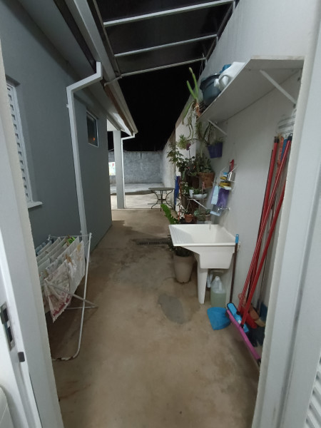 Casa à venda Bosque II com 144m² e 3 quartos por R$ 390.000 - 551862681-7porta-lavanderia.jpg