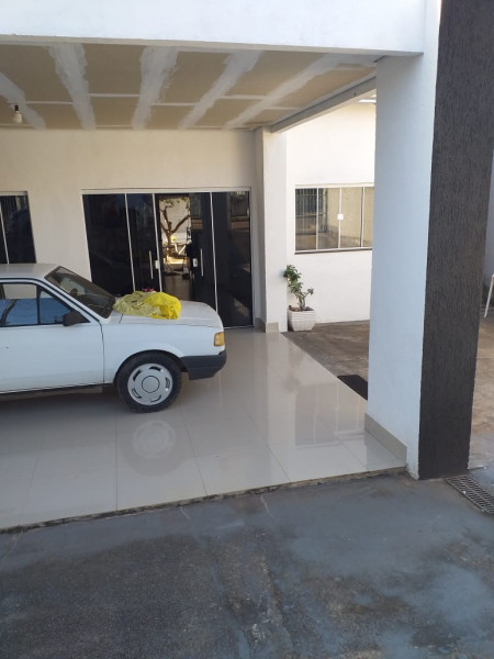 Casa à venda Tijucal com 200m² e 3 quartos por R$ 260.000 - 1315800678-img-20231026-wa0036.jpg