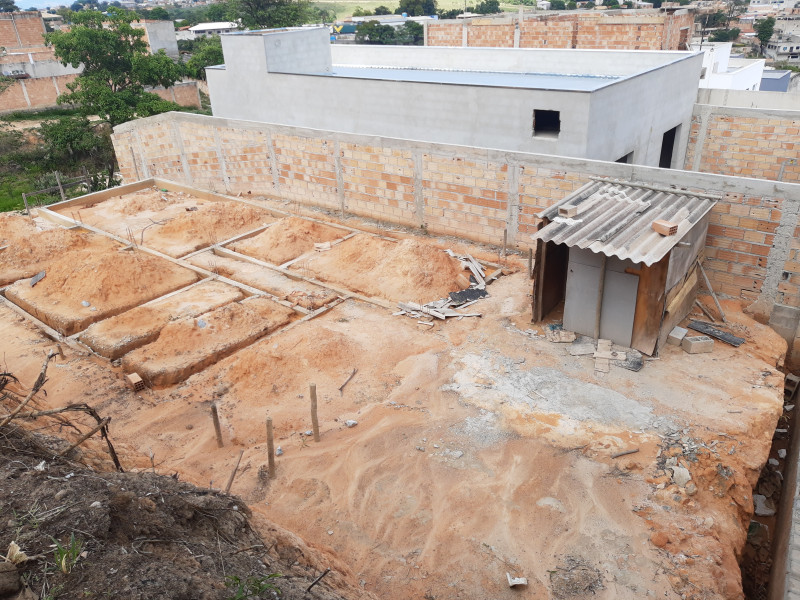 Terreno à venda Tropical com 220m² e 1 quarto por R$ 100.000 - 1621684368-img-20231022-084932872.jpg