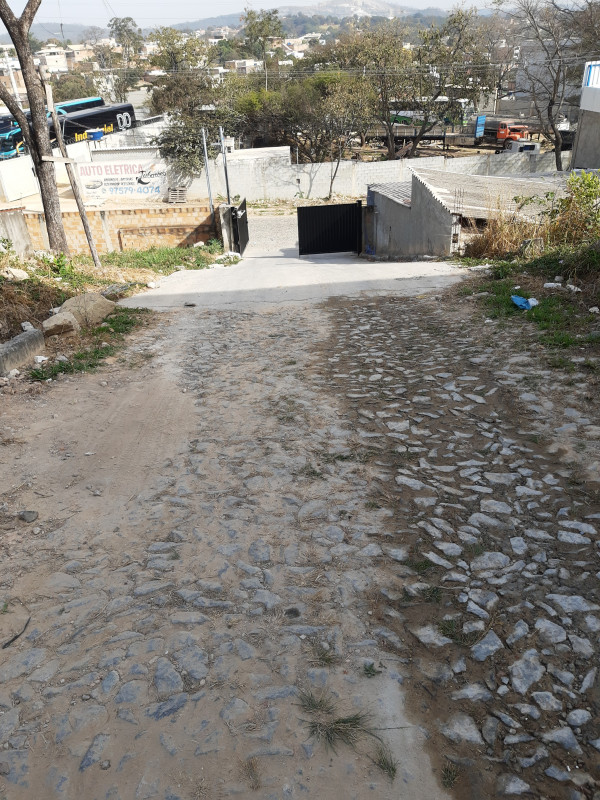 Terreno à venda Tropical com 220m² e 1 quarto por R$ 100.000 - 1801462264-img-20230729-092736771.jpg