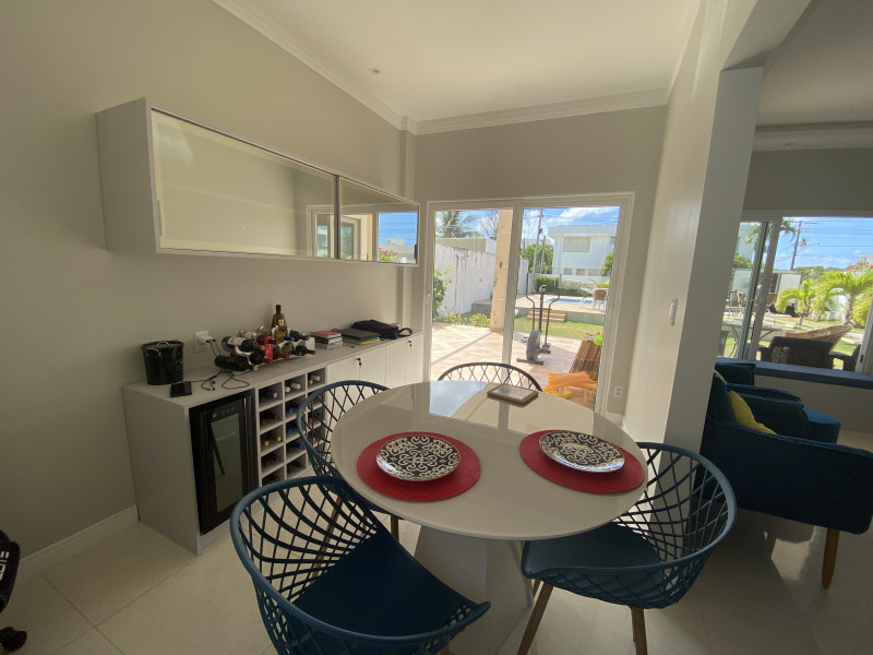 Casa de condomínio à venda Guarajuba com 300m² e 3 quartos por R$ 1.890.000 - 213201809-c8787562-f502-43b9-992d-f5056d785b35.jpeg