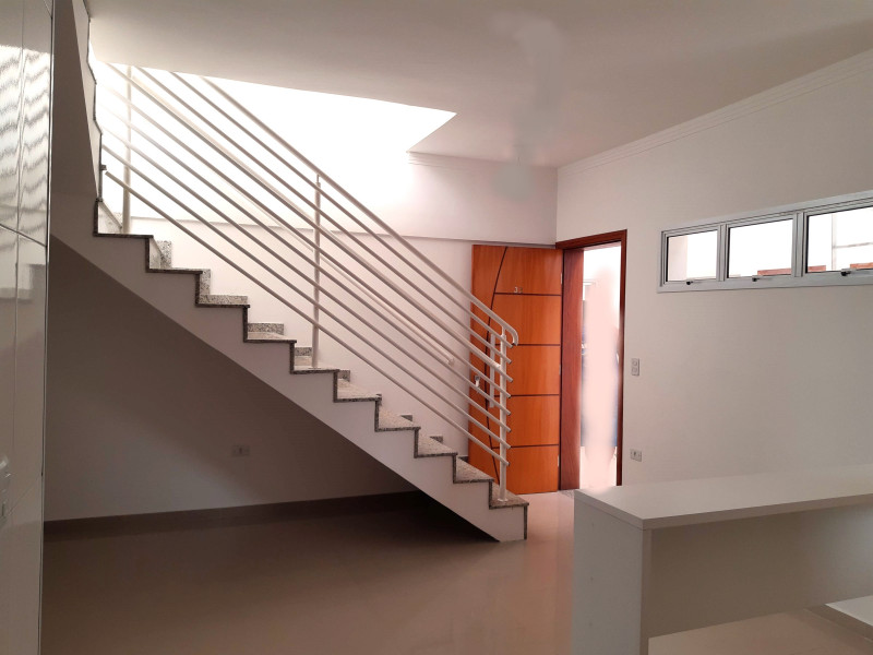 Apartamento à venda Jardim São Paulo com 150m² e 2 quartos por R$ 298.000 - 729605967-escada-de-dentro.jpg