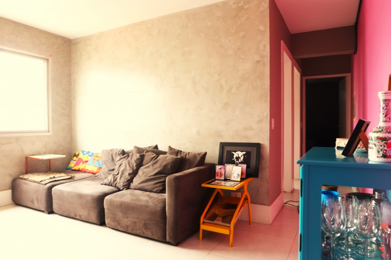 Apartamento à venda Alto de Pinheiros com 60m² e 2 quartos por R$ 730.000 - 1313492064-sala-3.JPG