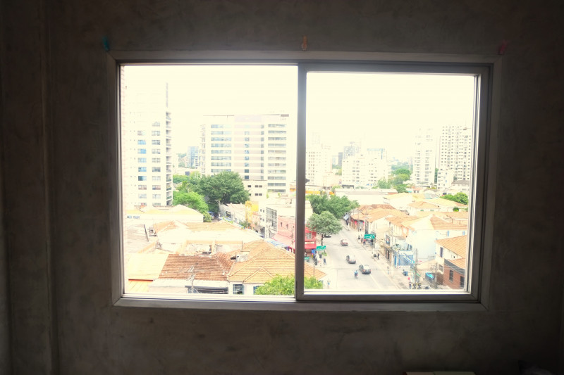 Apartamento à venda Alto de Pinheiros com 60m² e 2 quartos por R$ 730.000 - 336278896-vista-sala-0.JPG