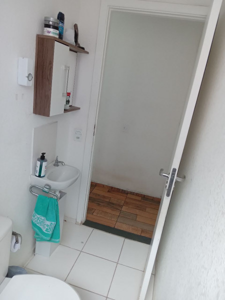 Apartamento à venda Guaianases com 47m² e 2 quartos por R$ 45.000 - 34501089-img-20230611-wa0020.jpg