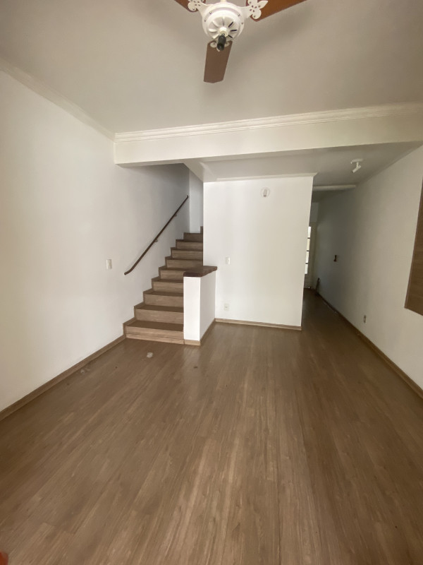 Casa de condomínio à venda Vila Borguese com 80m² e 2 quartos por R$ 190.000 - 429008453-b7af4b91-0770-499c-be7a-69b188e89c91.jpeg