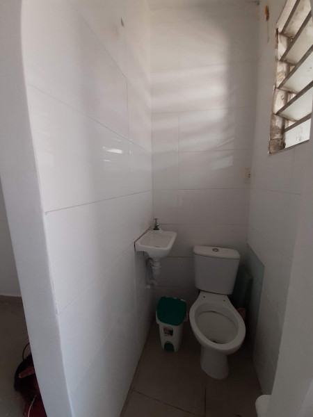 Casa à venda Interlagos com 210m² e 3 quartos por R$ 850.000 - 832518191-img-20231028-wa0018.jpg