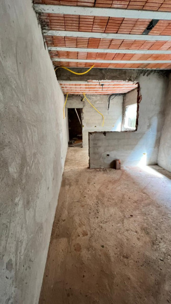 Casa à venda Jardim Vassouras com 220m² e 2 quartos por R$ 128.000 - 543359606-ac51854c-3511-4002-83db-6221475c1e12.jpeg