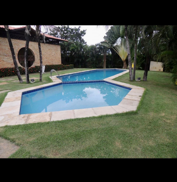 Casa à venda Centro com 426m² e 5 quartos por R$ 1.800.000 - 1657450347-img-1122.jpeg