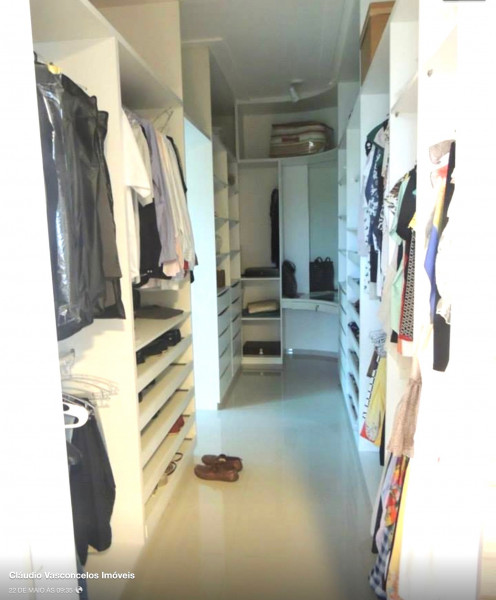 Casa à venda Centro com 426m² e 5 quartos por R$ 1.800.000 - 1728095379-img-1091.jpeg