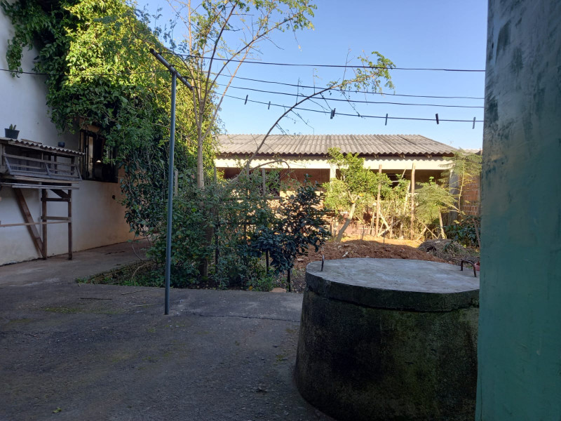 Casa à venda Gralha Azul com 480m² e 2 quartos por R$ 550.000 - 1240756204-inbound7894067725653170367.jpg