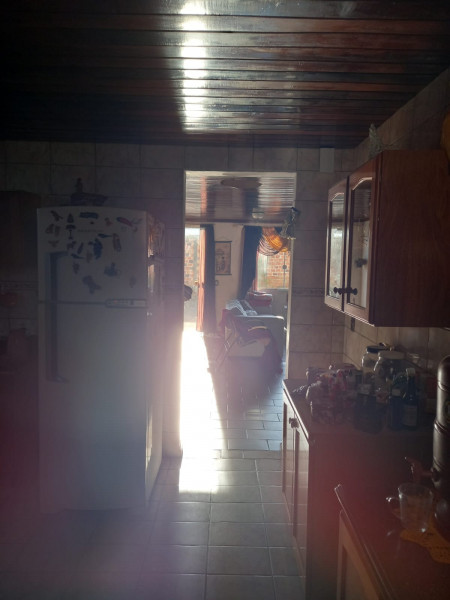 Casa à venda Gralha Azul com 480m² e 2 quartos por R$ 550.000 - 408580999-inbound3830528321869955281.jpg