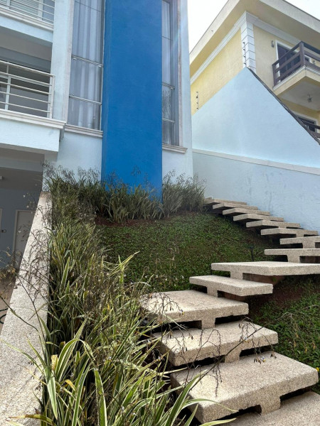 Casa à venda Parque dos Príncipes com 250m² e 4 quartos por R$ 2.100.000 - 1175681287-imagem-do-whatsapp-de-2023-10-29-as-12.jpg