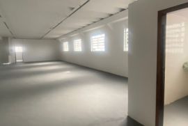 Comercial à venda Vila Rosaria com 225m² - 1 dormitório -  vagas - R$ 1.200.000 - 1483146799-whatsapp-image-2023-10-30-at-14.jpeg