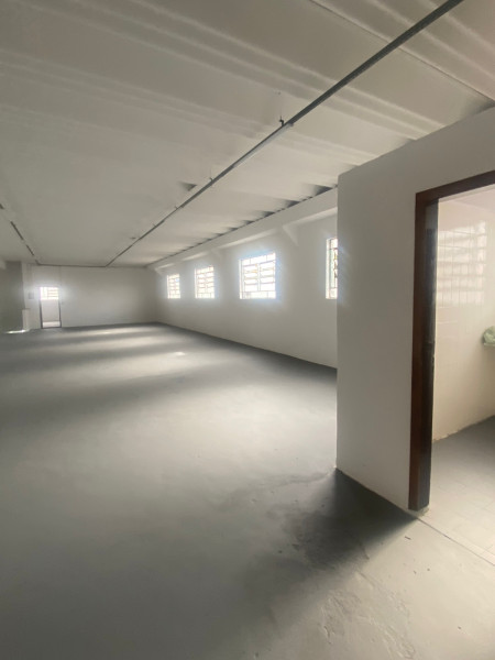 Comercial à venda Vila Rosaria com 225m² e 1 quarto por R$ 1.200.000 - 1725479700-whatsapp-image-2023-10-30-at-14.jpeg