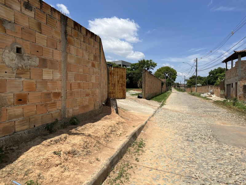 Chácara à venda Estâncias Imperiais com 5000m² e 1 quarto por R$ 1.000.000 - 1319107564-img-0278.JPEG