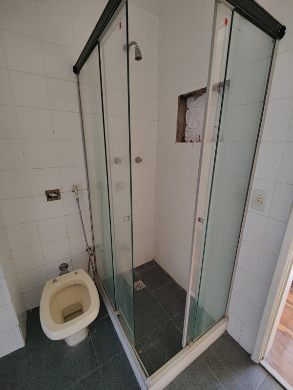 Apartamento à venda Vila Isabel com 142m² e 3 quartos por R$ 700.000 - 1208053036-07-banheiro-2.jpg