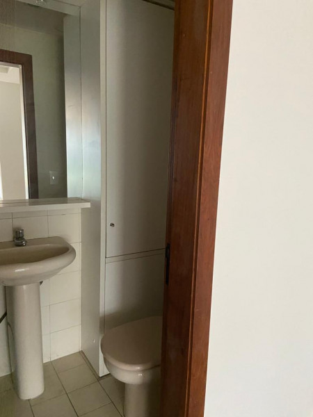 Comercial à venda Menino Deus com 37m² e 1 quarto por R$ 199.000 - 1497514156-e1a72294-3b59-4435-a9d0-785a7ff5c9cb.jpg