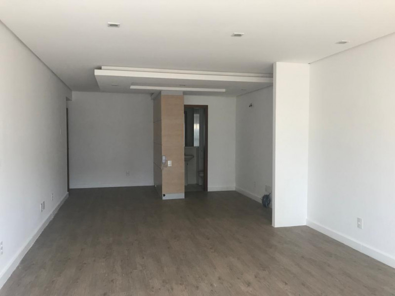 Comercial à venda Menino Deus com 37m² e 1 quarto por R$ 199.000 - 1772134852-5ef6188a-bcf7-4436-b440-5e1f67ad23fe.jpg
