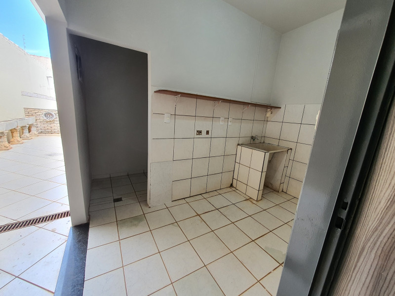 Casa à venda Jardim Costa Verde com 240m² e 3 quartos por R$ 566.500 - 398386620-20210804-120118-optimized.jpg