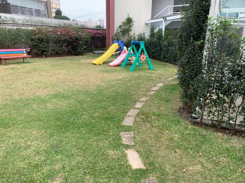 Apartamento à venda Cambuci com 50m² e 2 quartos por R$ 430.000 - 138063959-play-3.jpg