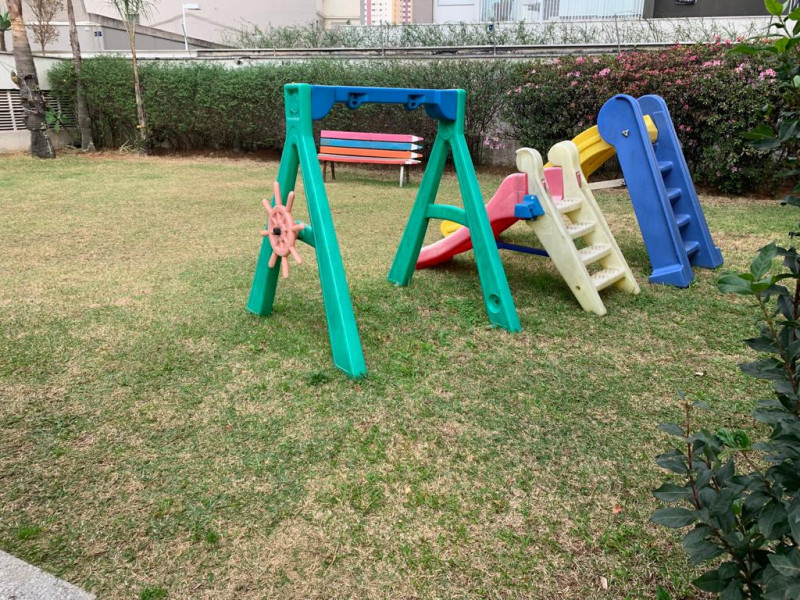 Apartamento à venda Cambuci com 50m² e 2 quartos por R$ 430.000 - 1666987039-play-ground.jpg