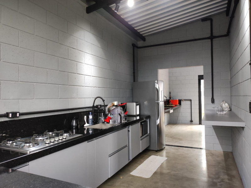 Casa de condomínio à venda centro com 180m² e 3 quartos por R$ 1.000.000 - 160378378-whatsapp-image-2023-10-31-at-11.jpeg