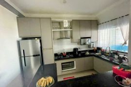 Casa à venda Luizote de Freitas com 170m² - 2 dormitórios -  vagas - R$ 300.000 - 546668936-img-20231030-wa00732.jpg