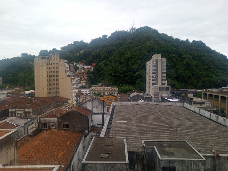 Comercial à venda Centro com 62m² e 1 quarto por R$ 155.000 - 1630105841-img-20230331-133703-914.jpg