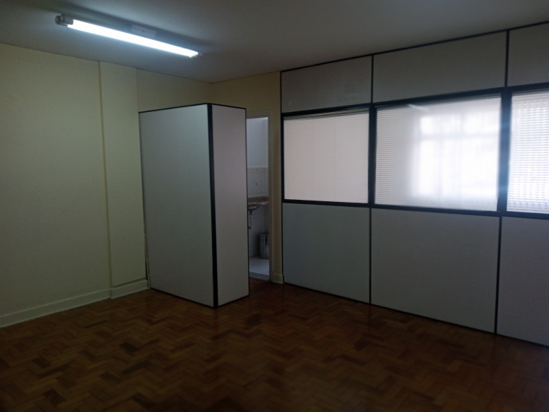 Comercial à venda Centro com 62m² e 1 quarto por R$ 155.000 - 218733230-img-20220708-102614-9.jpg