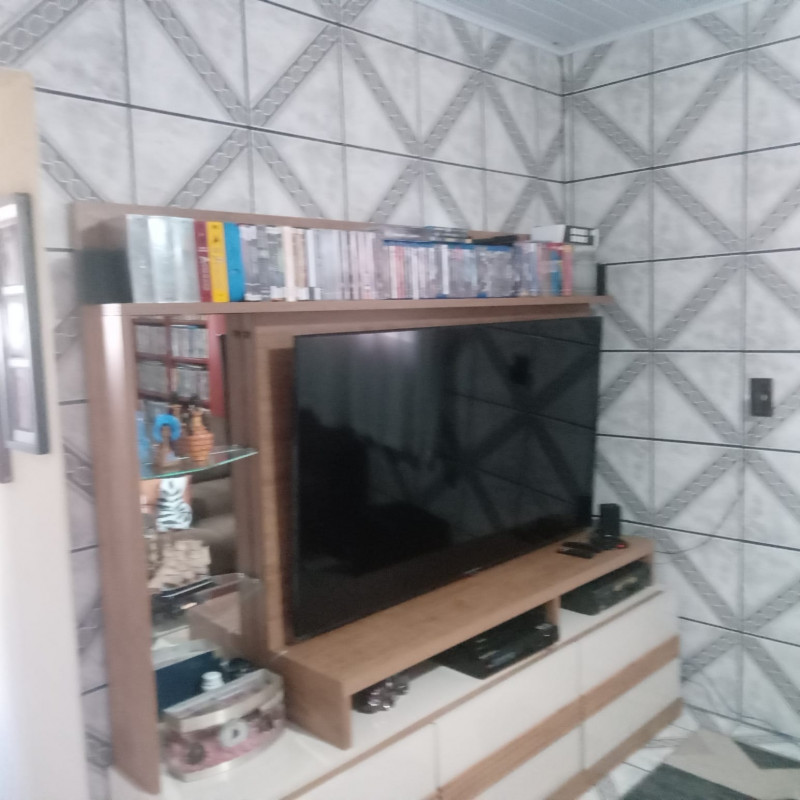 Apartamento à venda Ingleses do Rio Vermelho com 104m² e 2 quartos por R$ 175.000 - 1009384081-casa-com-piscina-nova-era-17.jpg