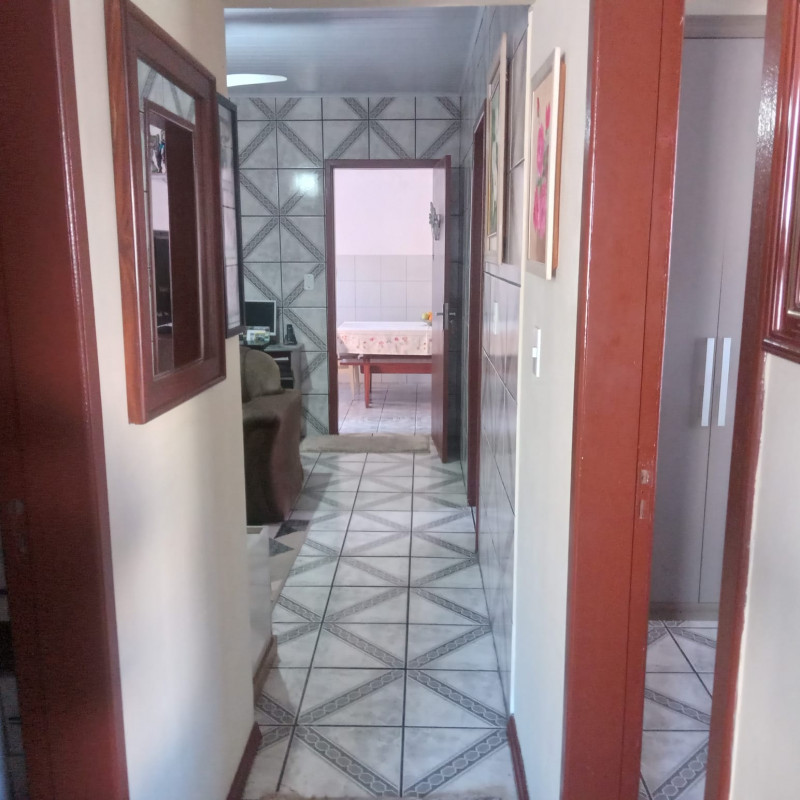 Apartamento à venda Ingleses do Rio Vermelho com 104m² e 2 quartos por R$ 175.000 - 1114303607-casa-com-piscina-nova-era-1.jpg