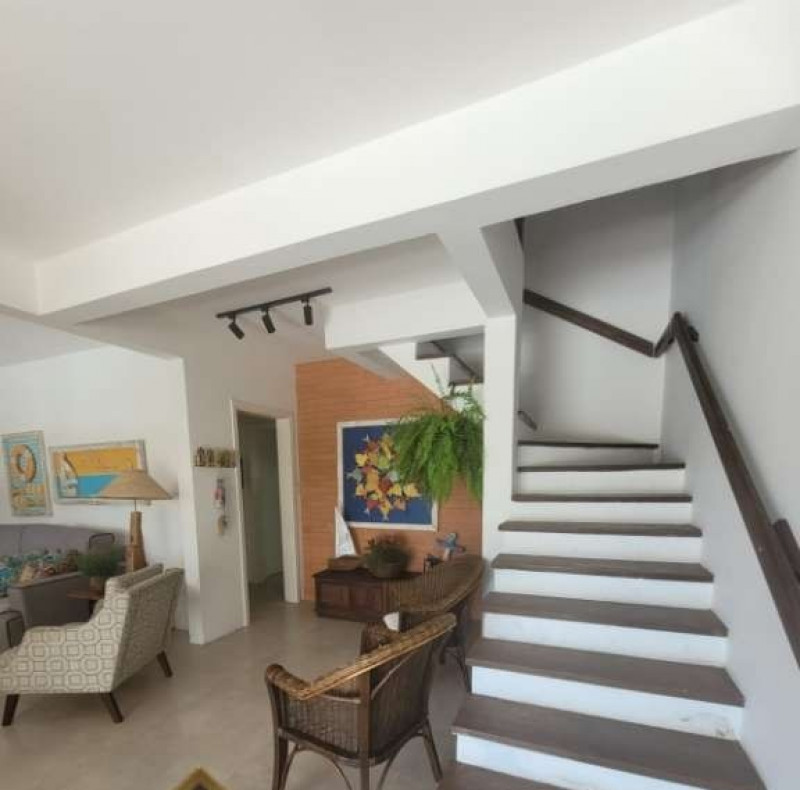 Casa à venda Centro com 170m² e 4 quartos por R$ 830.000 - 1774648898-whatsapp-image-2023-08-31-at-12.jpeg