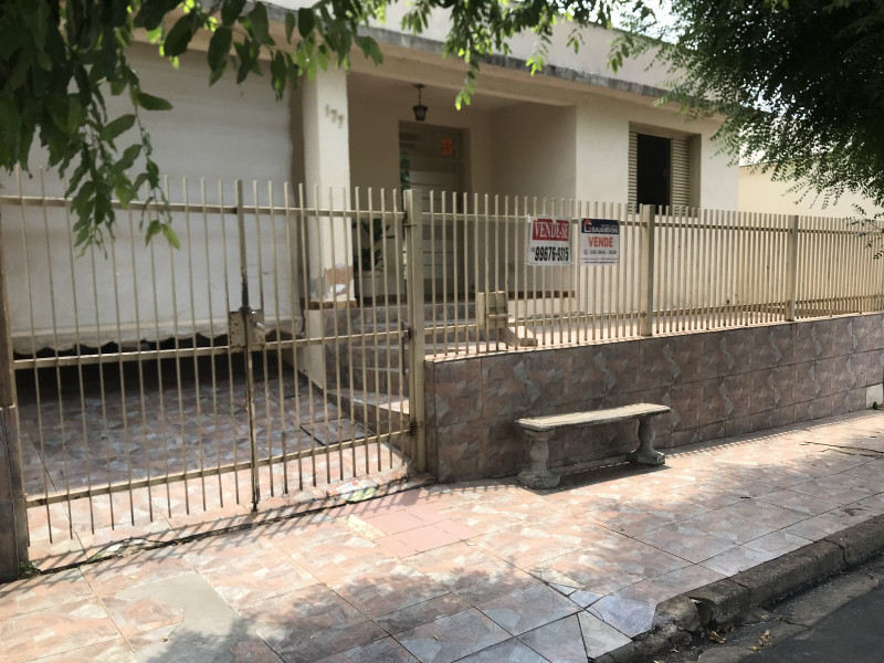 Casa à venda Centro com 34m² e 8 quartos por R$ 970.000 - 387523002-d2b50891-056e-4eb2-a58e-70c72cb39292.jpeg