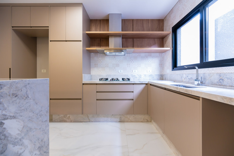 Casa à venda Jardim das Américas com 150m² e 3 quartos por R$ 960.000 - 1132381673-00052-concettual-rua-isaias-regis-de-miranda-2121.JPG