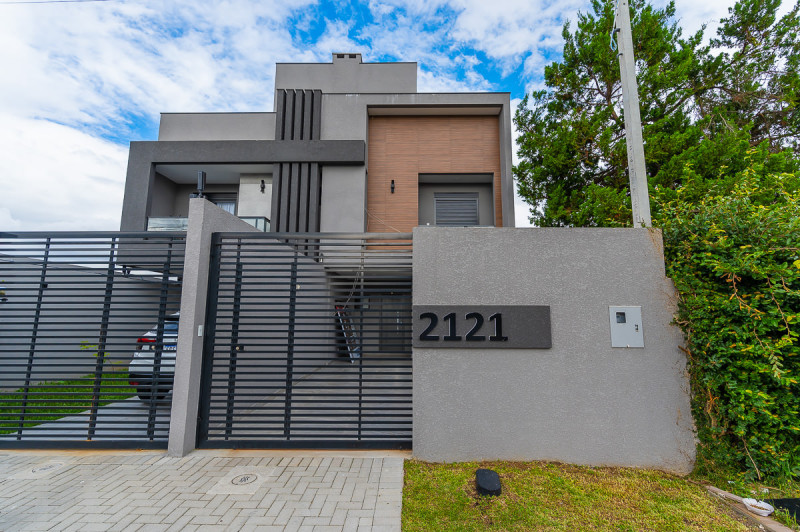 Casa à venda Jardim das Américas com 150m² e 3 quartos por R$ 960.000 - 975950085-00002-concettual-rua-isaias-regis-de-miranda-2121.JPG