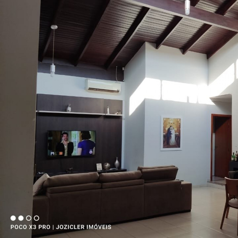 Casa à venda Centro com 150m² e 4 quartos por R$ 780.000 - 1404706239-img-9179.jpeg