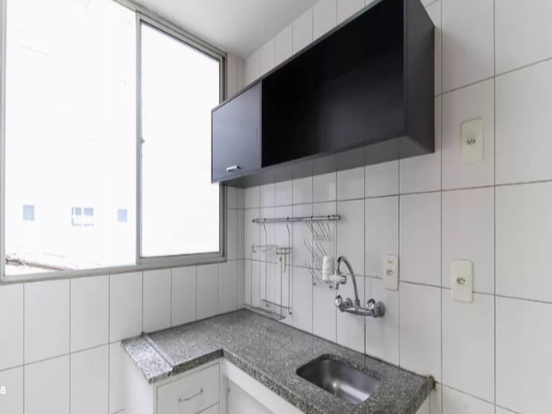 Apartamento à venda Liberdade com 56m² e 2 quartos por R$ 395.000 - 1355047076-cozinha-2.png