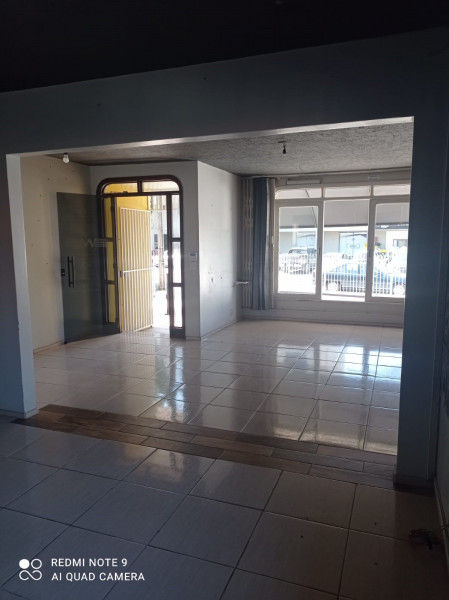 Casa para alugar Guaíra com 220m² e 3 quartos por R$ 5.800 - 1164026156-frente.jpg