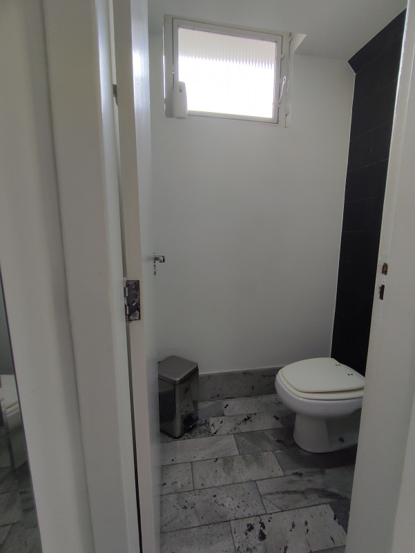 Comercial à venda Coração de Jesus com 83m² e 1 quarto por R$ 470.000 - 291436078-img-20230414-114054.jpg