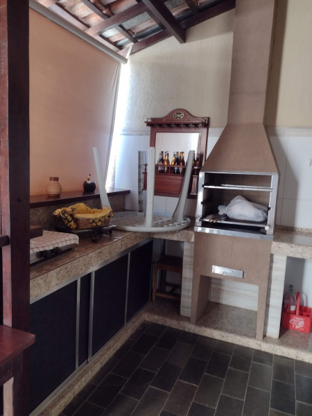 Casa à venda Centro com 96m² e 3 quartos por R$ 410.000 - 1009138368-img-20230913-101527846.jpg