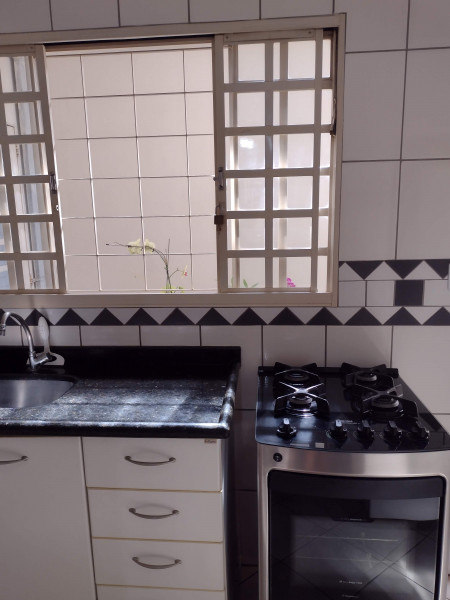 Casa à venda Centro com 96m² e 3 quartos por R$ 410.000 - 1668269283-img-20230913-100906360.jpg