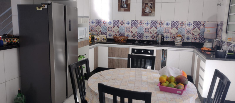 Casa à venda Jardim Icaraíba com 200m² e 4 quartos por R$ 850.000 - 126344487-09.jpg