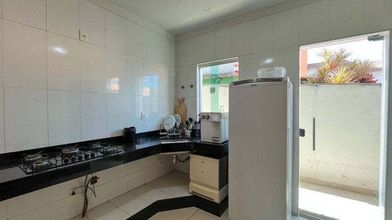 Casa à venda Parque Xangri-Lá com 180m² e 4 quartos por R$ 890.000 - 2011626196-whatsapp-image-2023-11-08-at-11.jpeg
