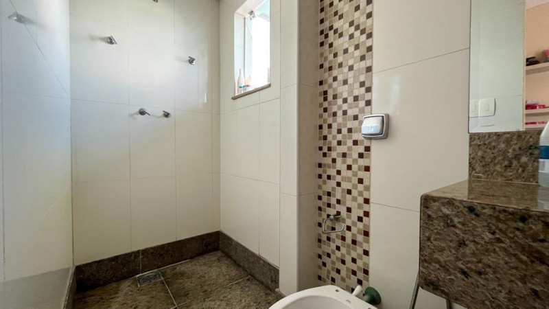 Casa à venda Parque Xangri-Lá com 180m² e 4 quartos por R$ 890.000 - 912284498-whatsapp-image-2023-11-08-at-11.jpeg
