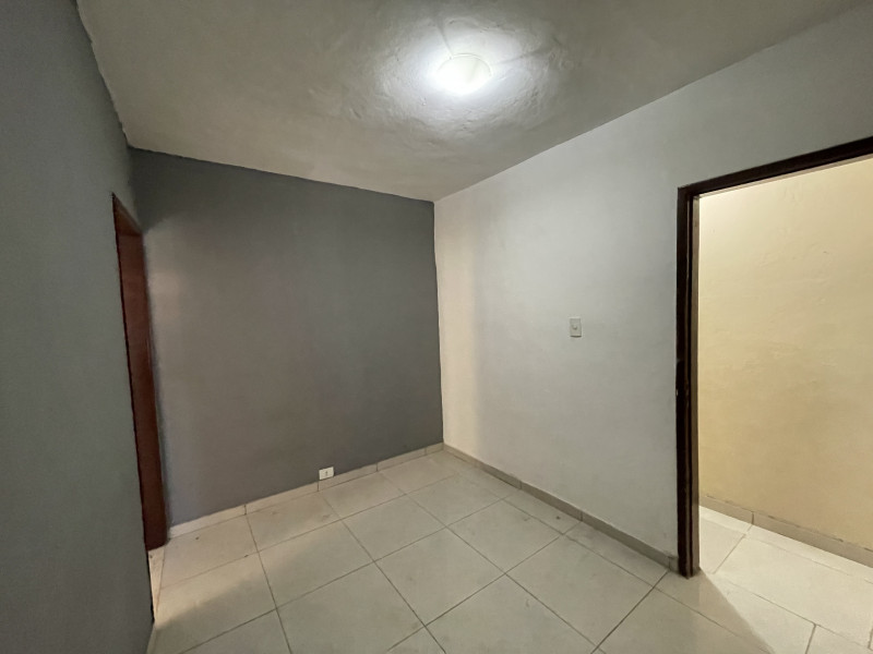 Casa à venda Canhema com 250m² e 6 quartos por R$ 809.000 - 1737118766-b67b30ed-3f79-423b-a09d-61bf843c0816.jpeg