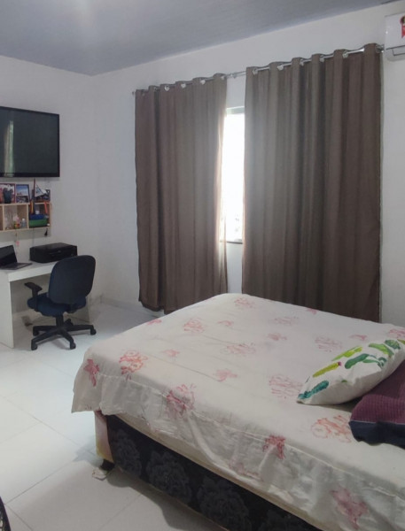 Casa à venda Educandos com 300m² e 2 quartos por R$ 1 - 1961814865-img-20231223-160058.jpg