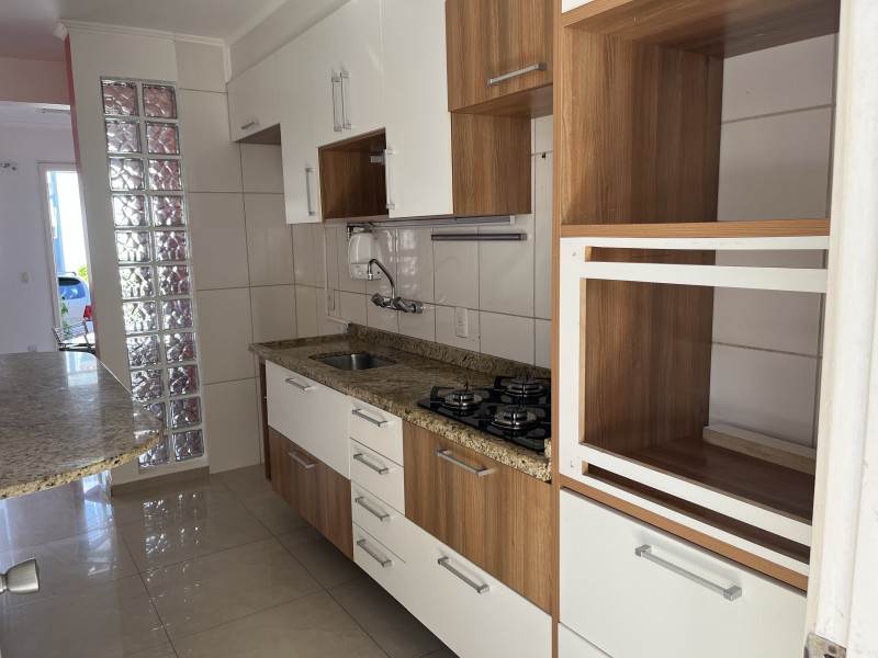 Casa de condomínio à venda Cavalhada com 90m² e 2 quartos por R$ 400.000 - 639205077-img-7918.jpeg