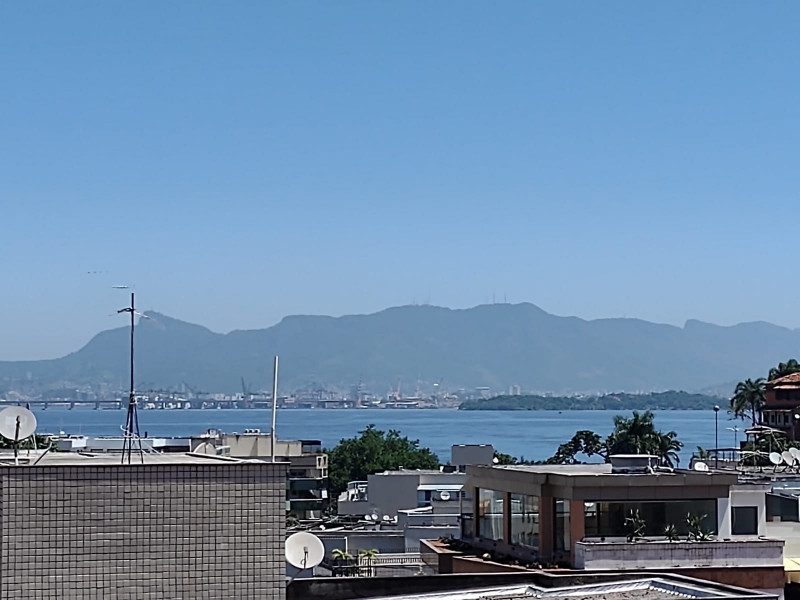 Casa à venda Jardim Guanabara com 209m² e 4 quartos por R$ 1.100.000 - 926621342-19-vista-varanda.jpeg