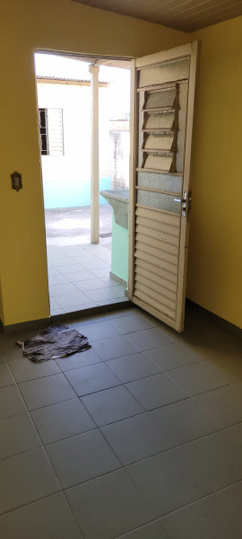 Casa à venda Centro com 175m² e 2 quartos por R$ 280.000 - 1493342298-1fabac09-ffe6-4bf5-a99b-2be83d215da3.jpg